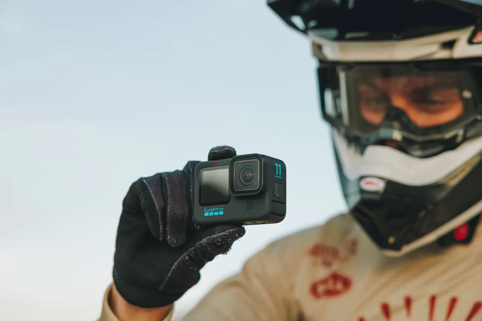 GoPro anuncia demissão de 23% da equipe após perda de mercado e queda no valor das ações