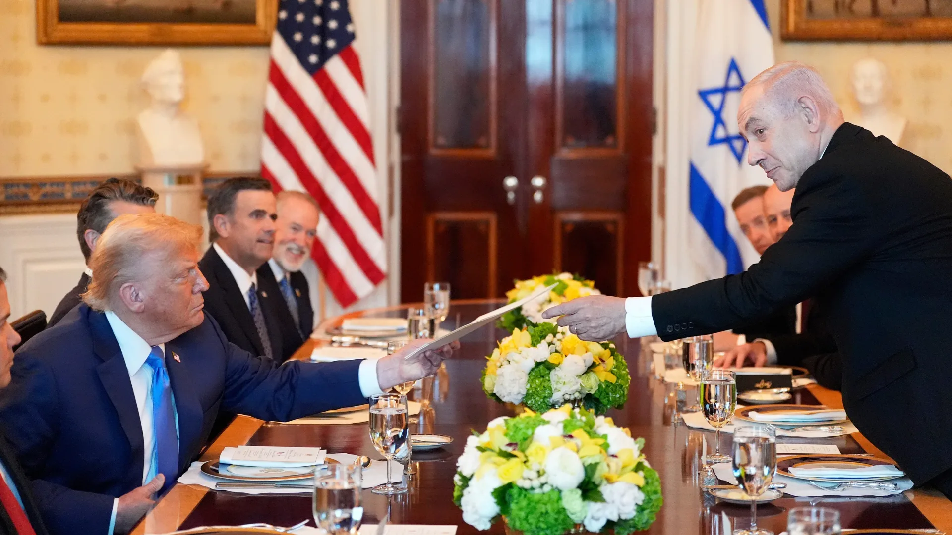 EUA pressionam Israel por acordo com o Líbano em meio a negociações por cessar-fogo com o Irã