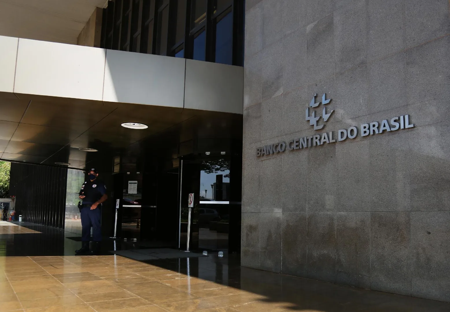 PEC busca autonomia financeira do Banco Central: entenda as mudanças