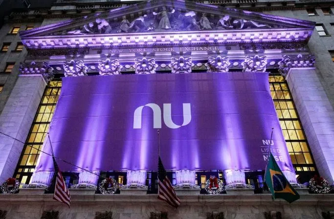 Nubank: Estratégia de Expansão Através do Esporte e Entretenimento