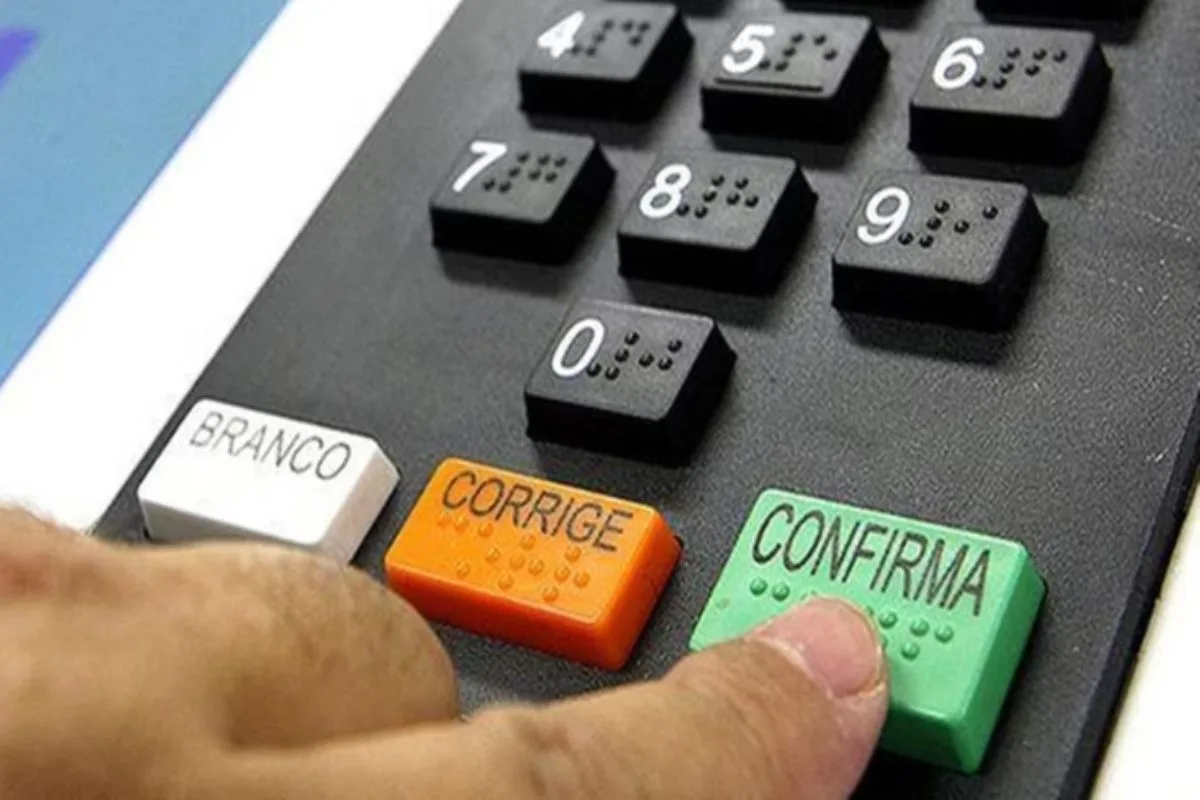 Último mutirão para regularização do título de eleitor até 6 de maio
