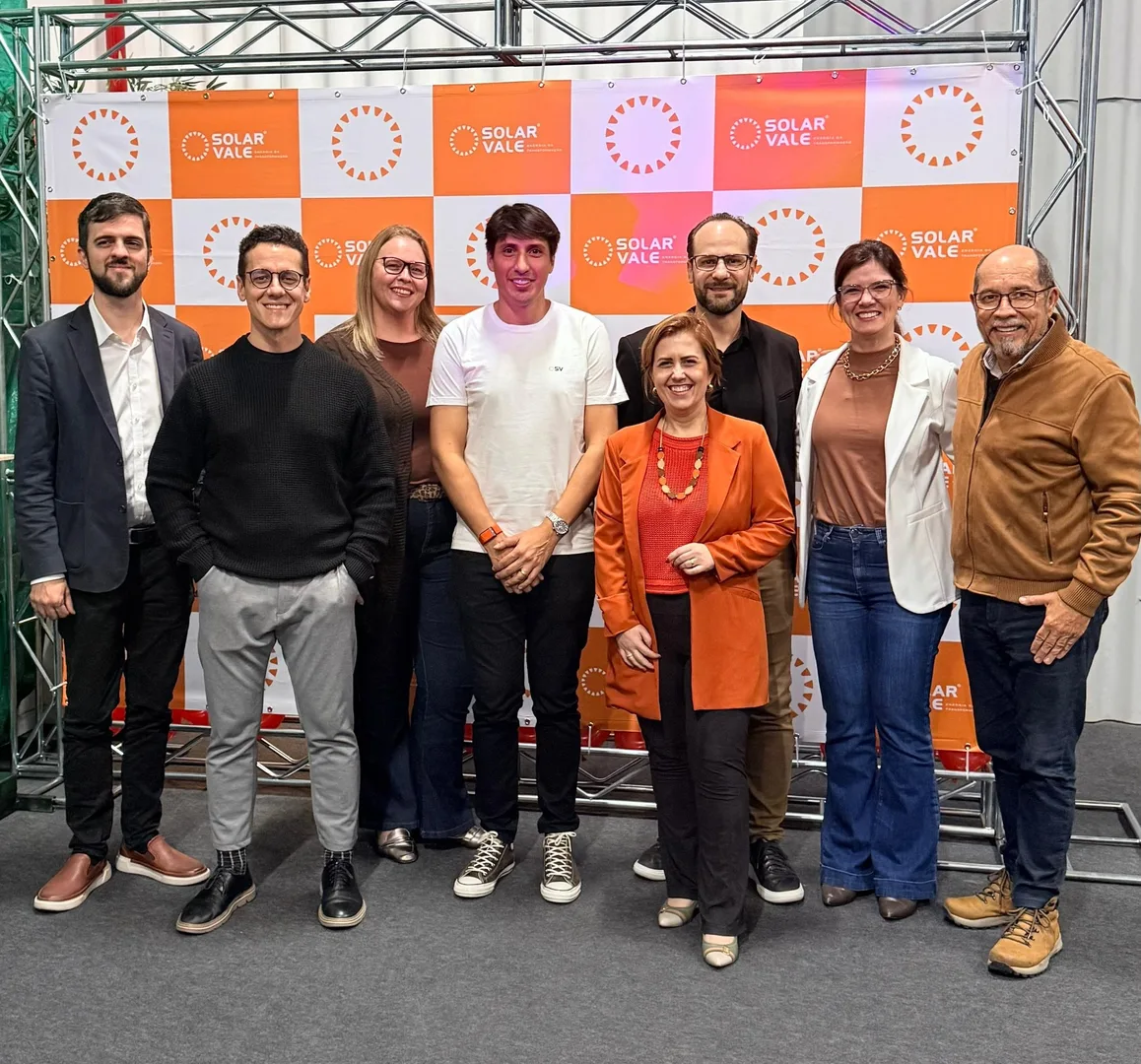 Encontro entre Elevion Consultoria e Grupo Solar Vale promove debate entre empreendedorismo, mercado e gestão