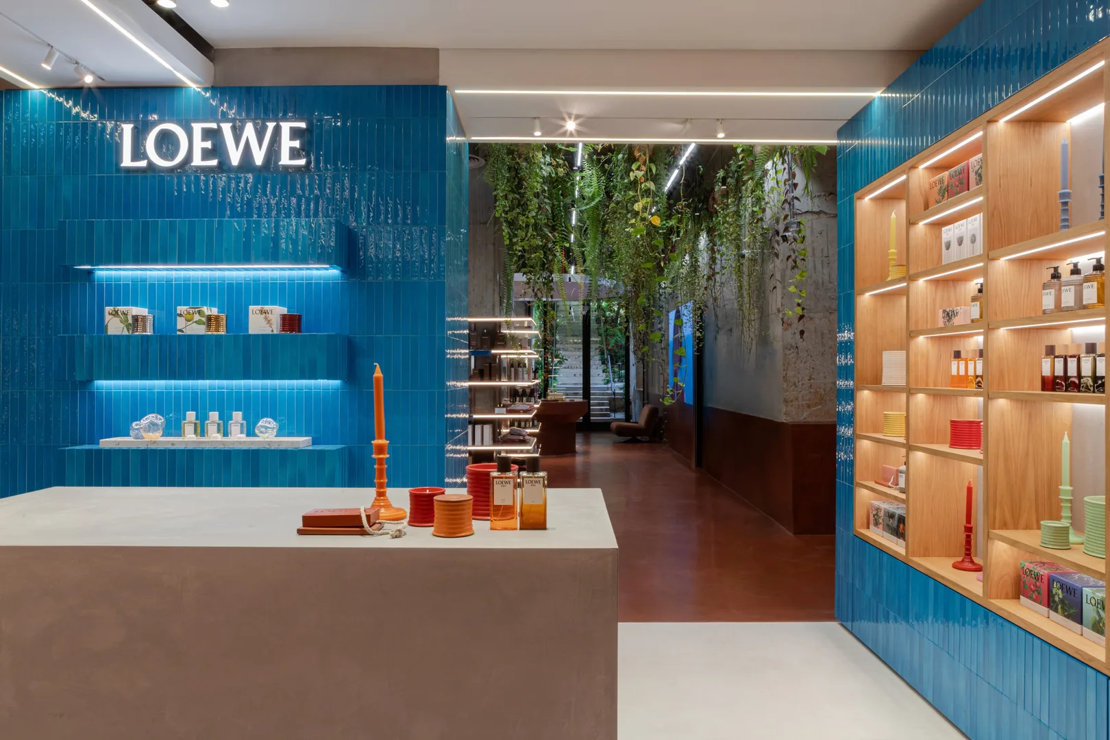 LOEWE inaugura loja de itens para casa no Brasil