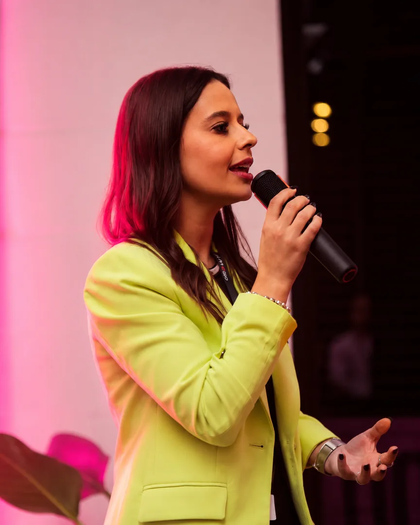Bianca Gimenez é a nova embaixadora do EmpreendaNews