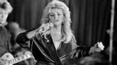 Morre Bonnie Tyler, ícone de 'Total Eclipse of the Heart'