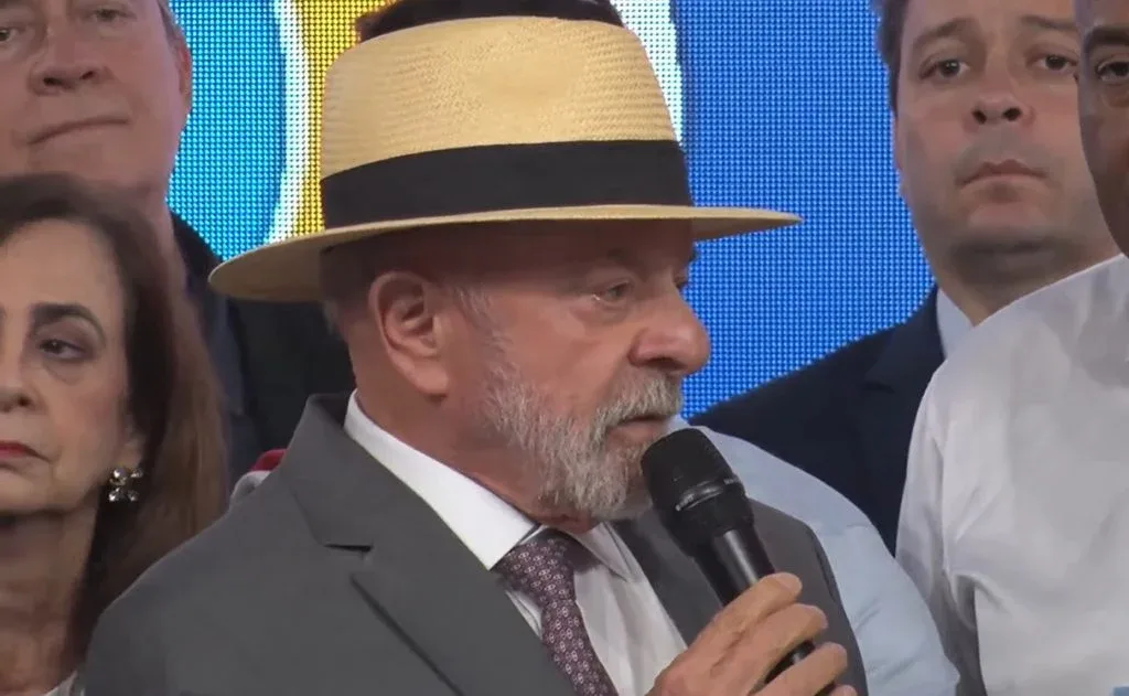 Lula chama ministros do governo Bolsonaro de “mequetrefes”