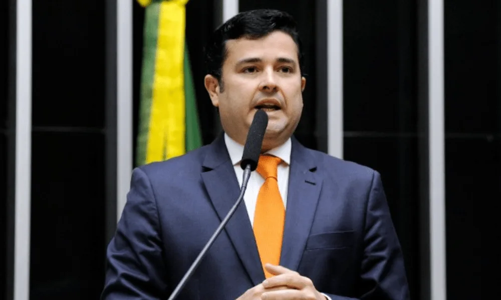 Eduardo da Fonte mira vaga no Senado em 2026