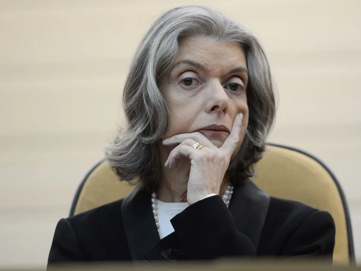 A Decisão de Cármen Lúcia e o Futuro da Justiça