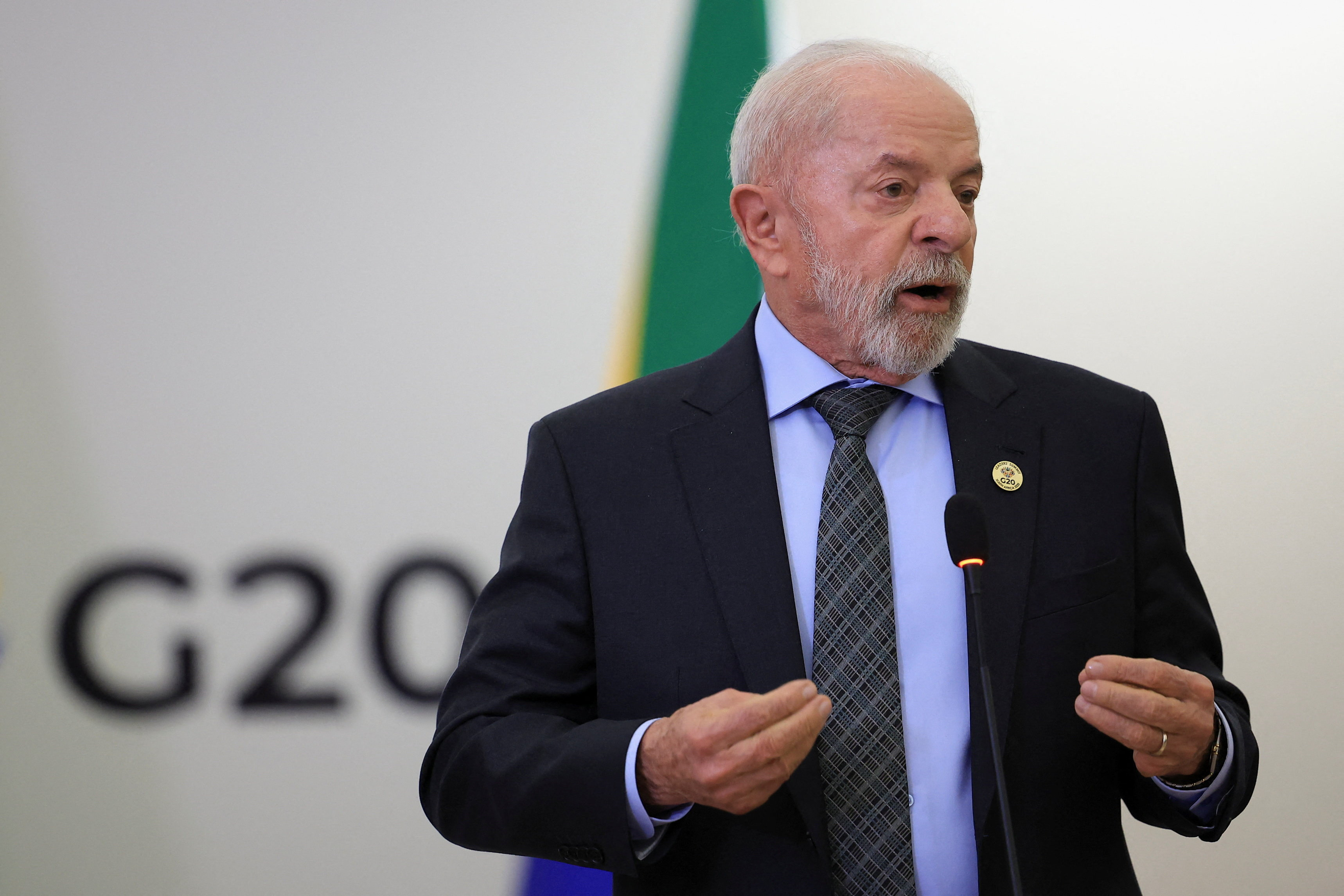 Transparência Internacional acusa governo Lula de assédio após estudo sobre o PAC