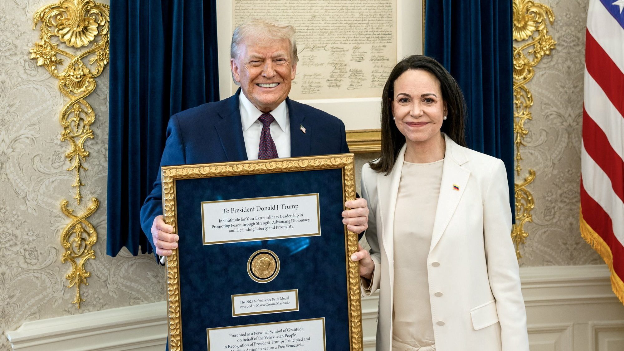 Trump recebe medalha do Nobel de María Corina Machado, líder da oposição venezuelana