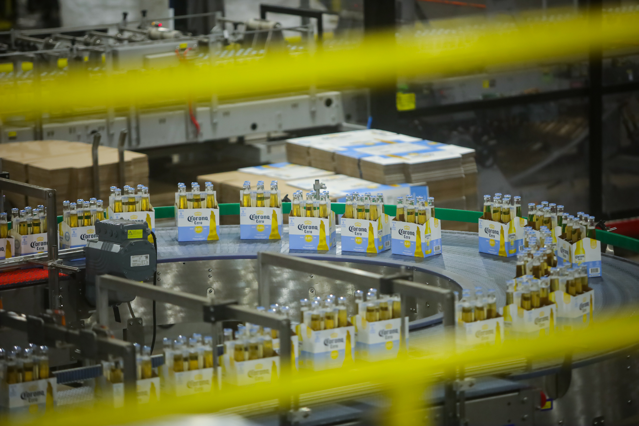 Produção de Cerveja no Brasil: Recuo Acende Alerta para Ambev, Apontam Analistas
