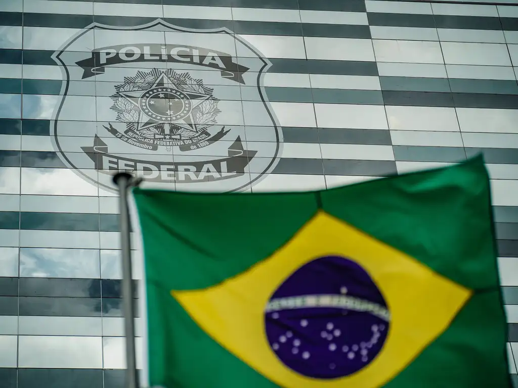 PF faz nova operação contra Banco Master por crimes financeiros