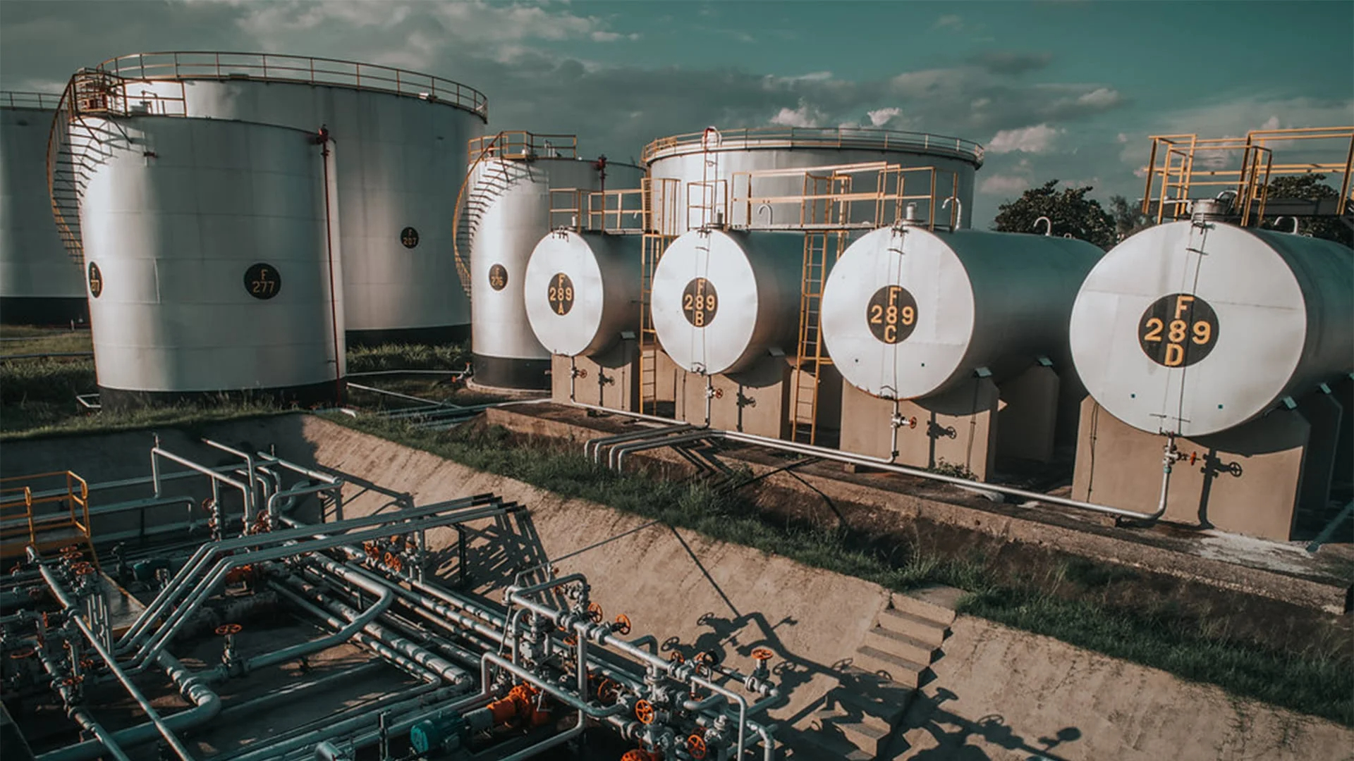 Produção industrial brasileira estagna em novembro, com setor extrativo em queda