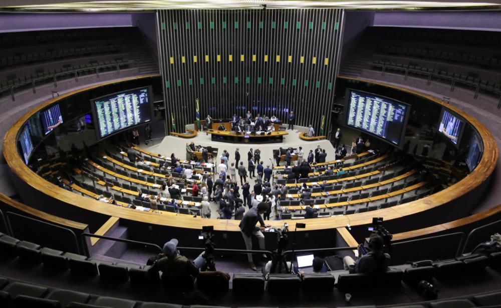Câmara quer ouvir Vieira e Amorim sobre Venezuela e enviará carta à ONU