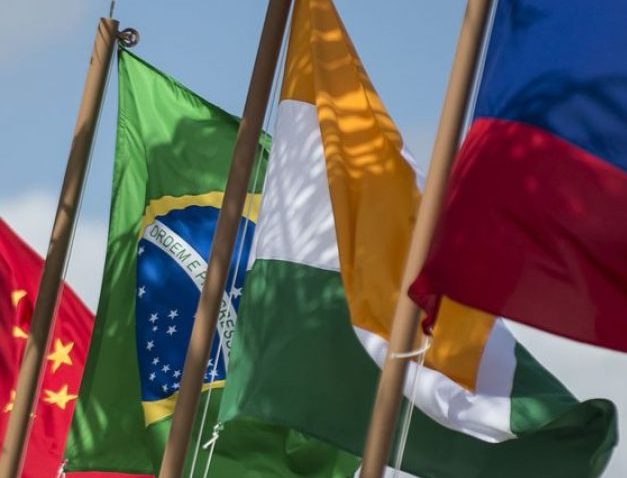 Brics reduzem estoques de títulos do Tesouro dos EUA após reeleição de Trump