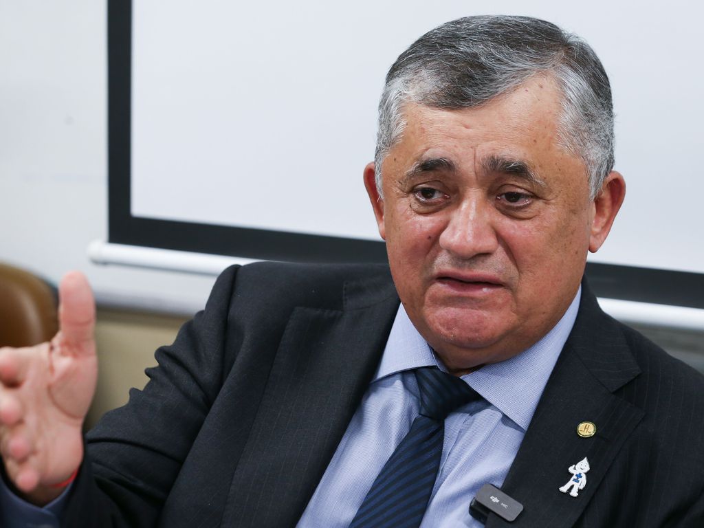 Guimarães defende mudanças na PEC da Segurança Pública