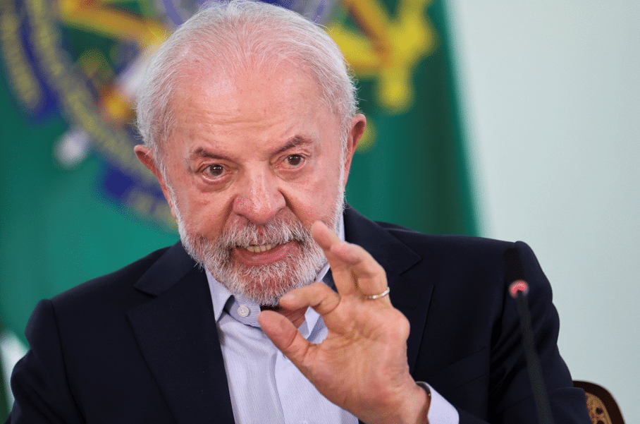 Lula afirma que 'cidadão do Banco Master' aplicou golpe de R$ 40 bilhões