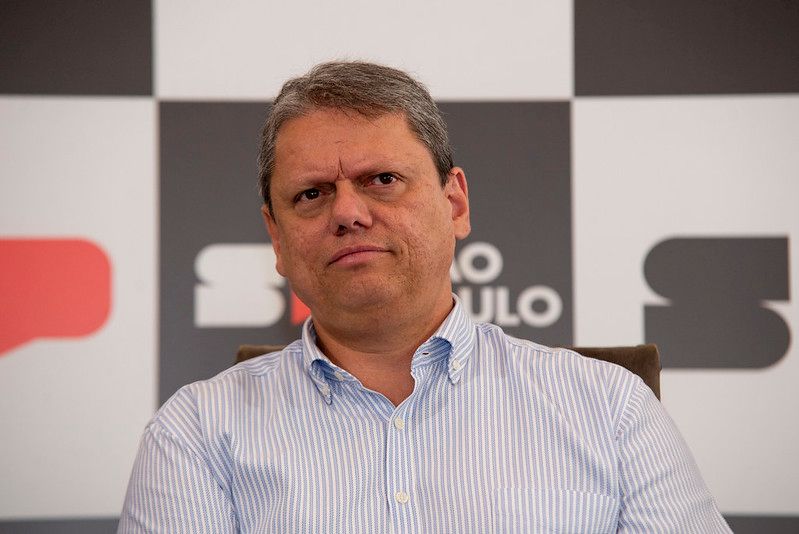 Tarcísio cancela visita a Bolsonaro na Papudinha, em Brasília