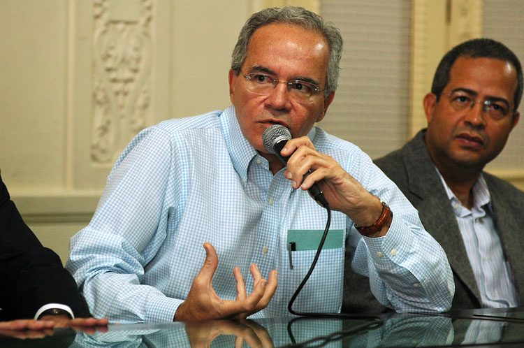 PF faz buscas contra Nelson Tanure em operação sobre o Banco Master