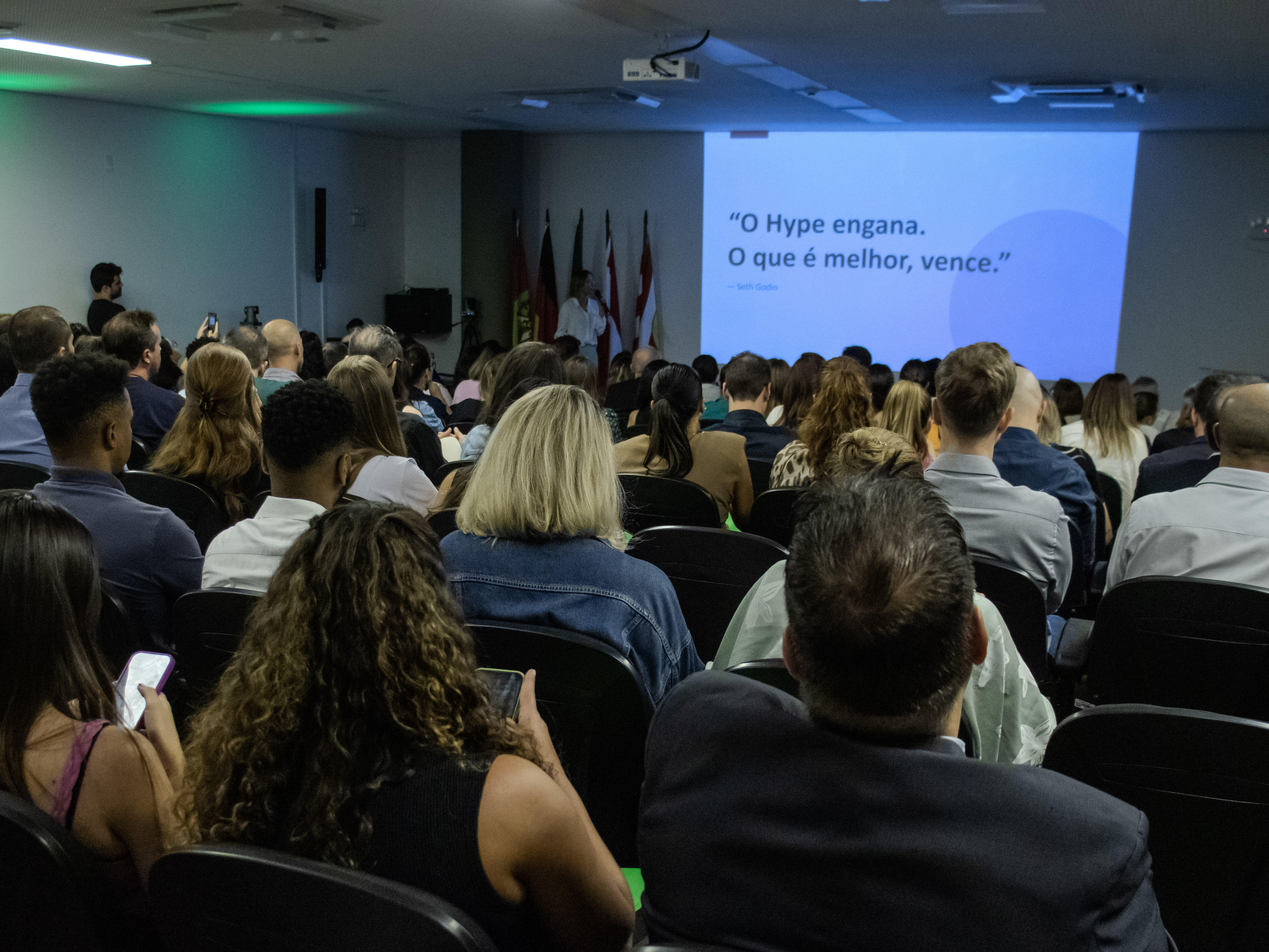 Evento Pós-NRF 2026 reúne mais de 140 empresários no Centro de Inovação de Blumenau