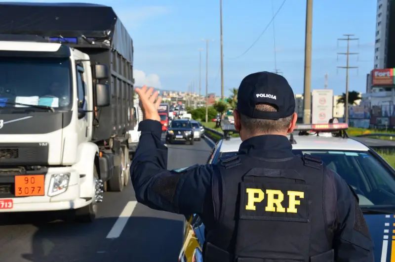 PRF registra aumento de mortes em rodovias federais de SC no Carnaval de 2026