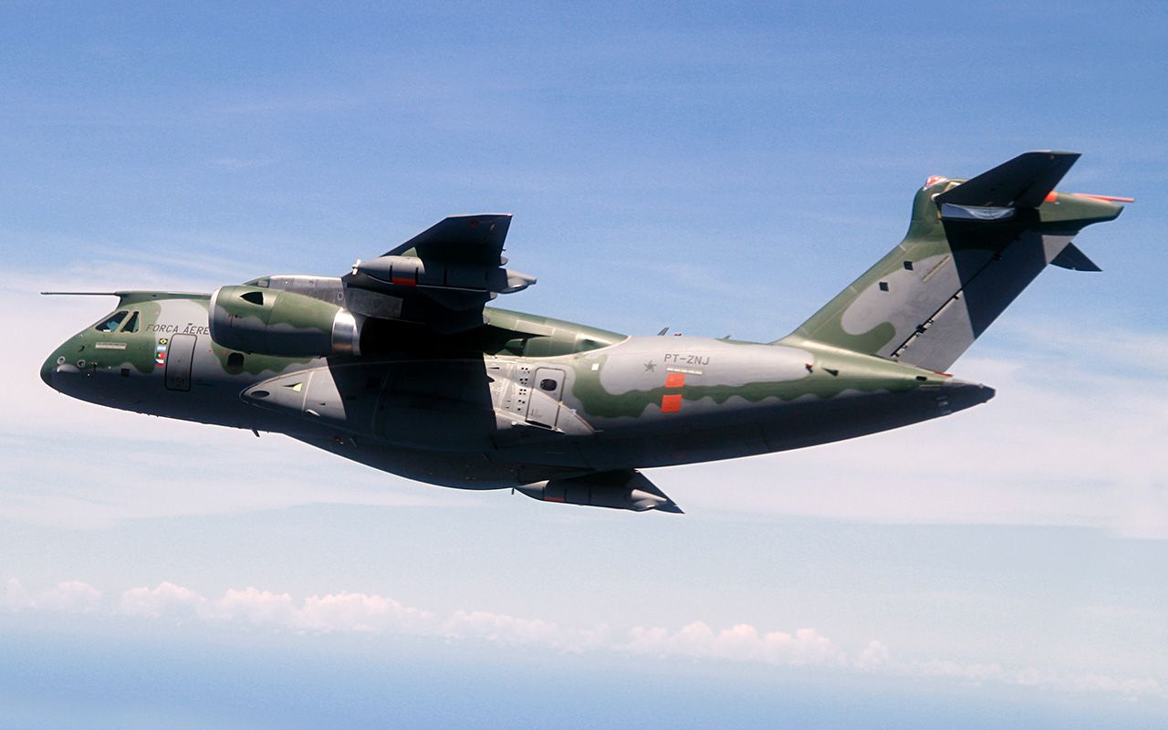 Embraer e Northrop Grumman firmam parceria para aprimorar KC-390