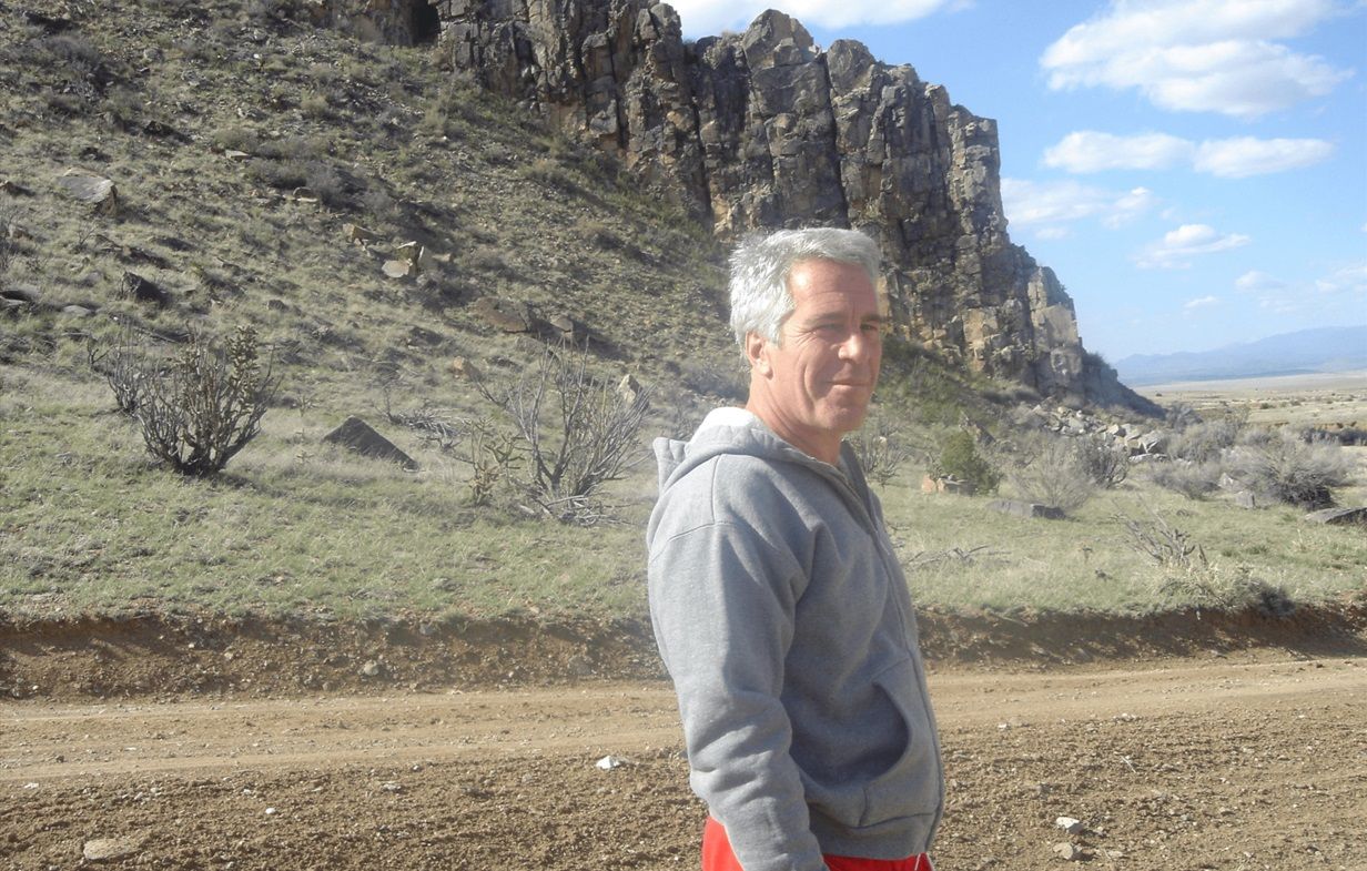 Novo México: autoridades investigam denúncia sobre rancho de Epstein