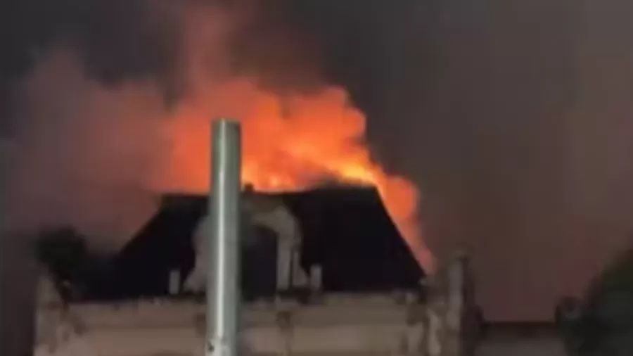 Incêndio atinge prédio da Faculdade de Direito da USP em São Paulo