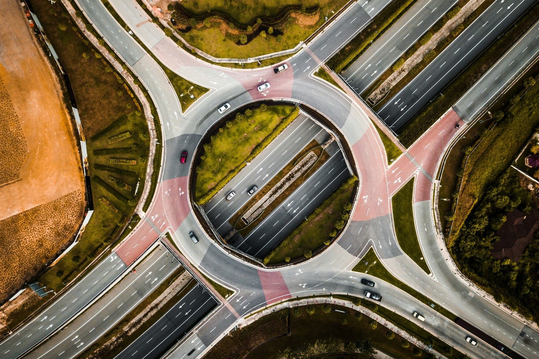 Brasil projeta 20 leilões de infraestrutura até o fim do primeiro trimestre de 2026