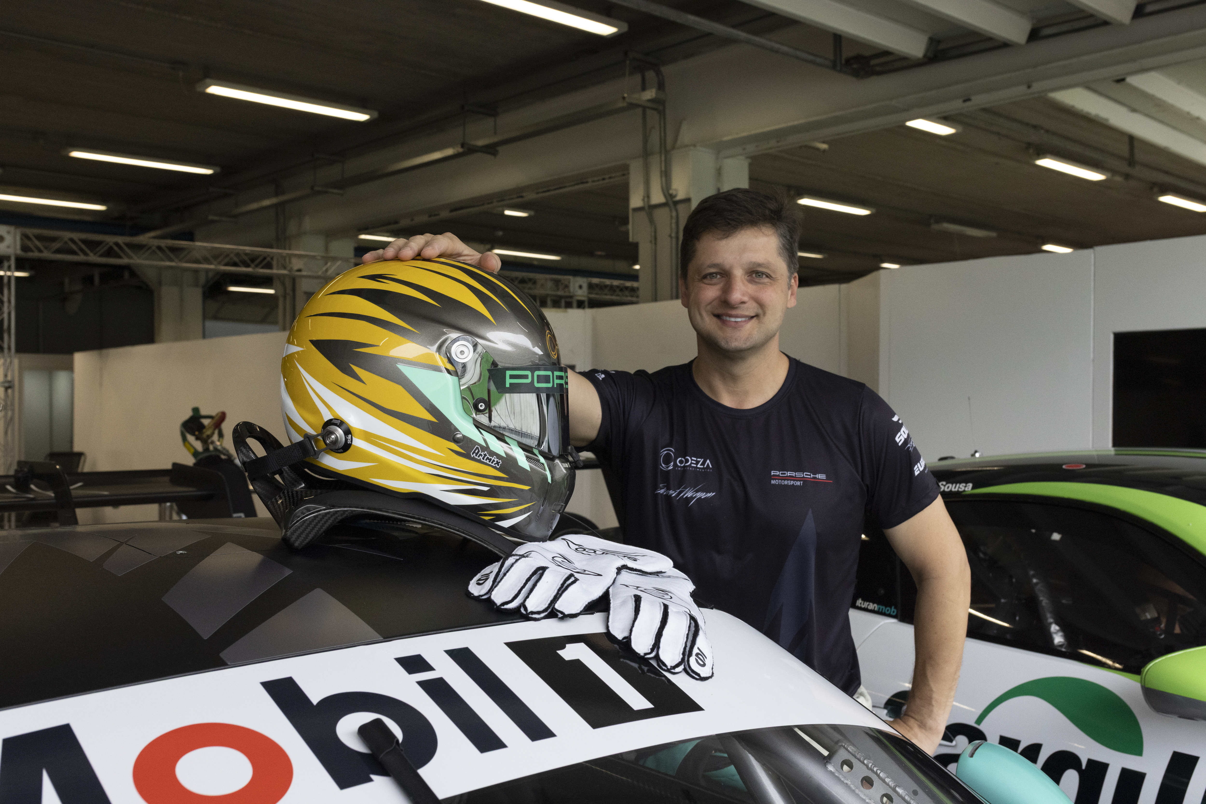 Advogado, empresário e piloto de Porsche: Silvio Morestoni estará no palco do EmpreendaNews Talk ao lado de Danuzio Neto em Blumenau