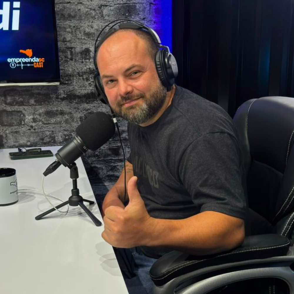 De 900 esfihas por dia ao mercado de pré-congelados: como Eduardo Corbani construiu um negócio lucrativo fazendo o que ama