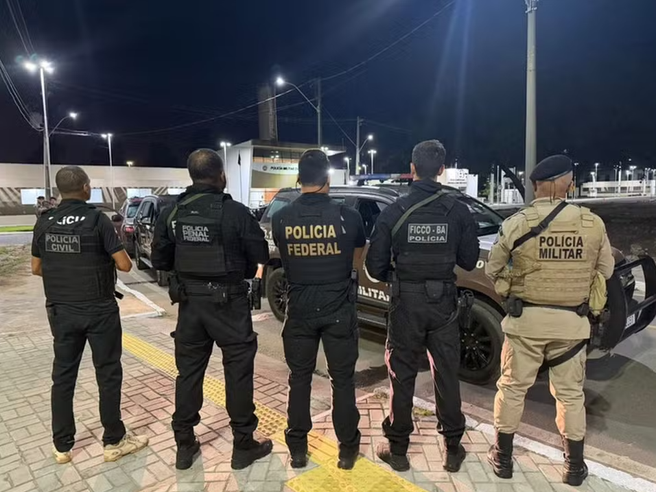 PF realiza operação em 15 estados contra tráfico de drogas e armas