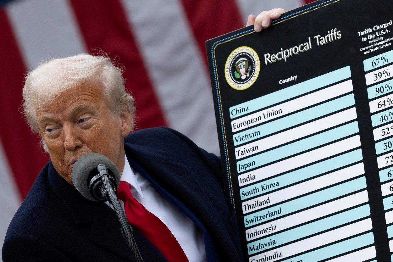 Juiz ordena reembolsos sobre tarifas ilegais de Trump nos EUA