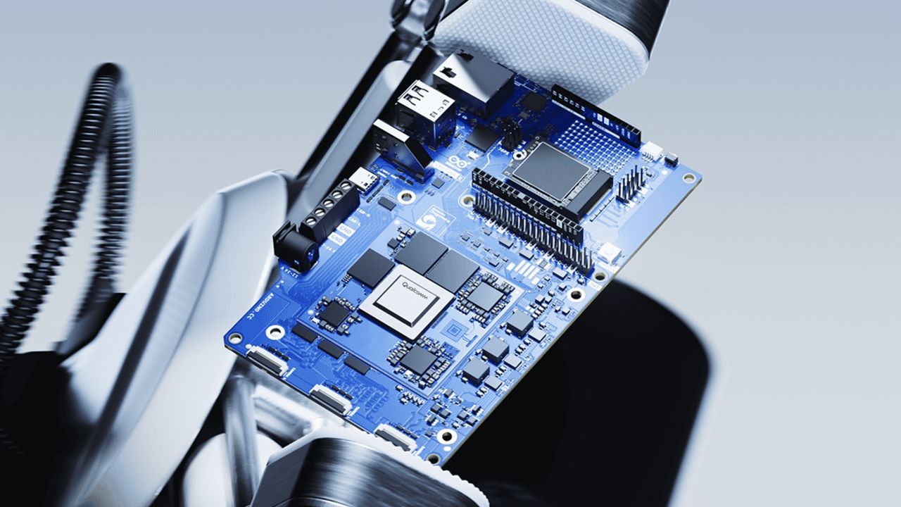 Qualcomm anuncia Arduino Ventuno Q, placa para IA e robótica