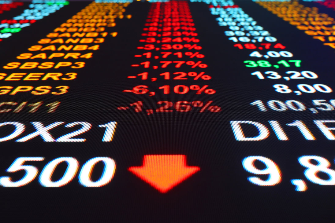 Ibovespa registra queda com guerra no Irã e balanços no radar
