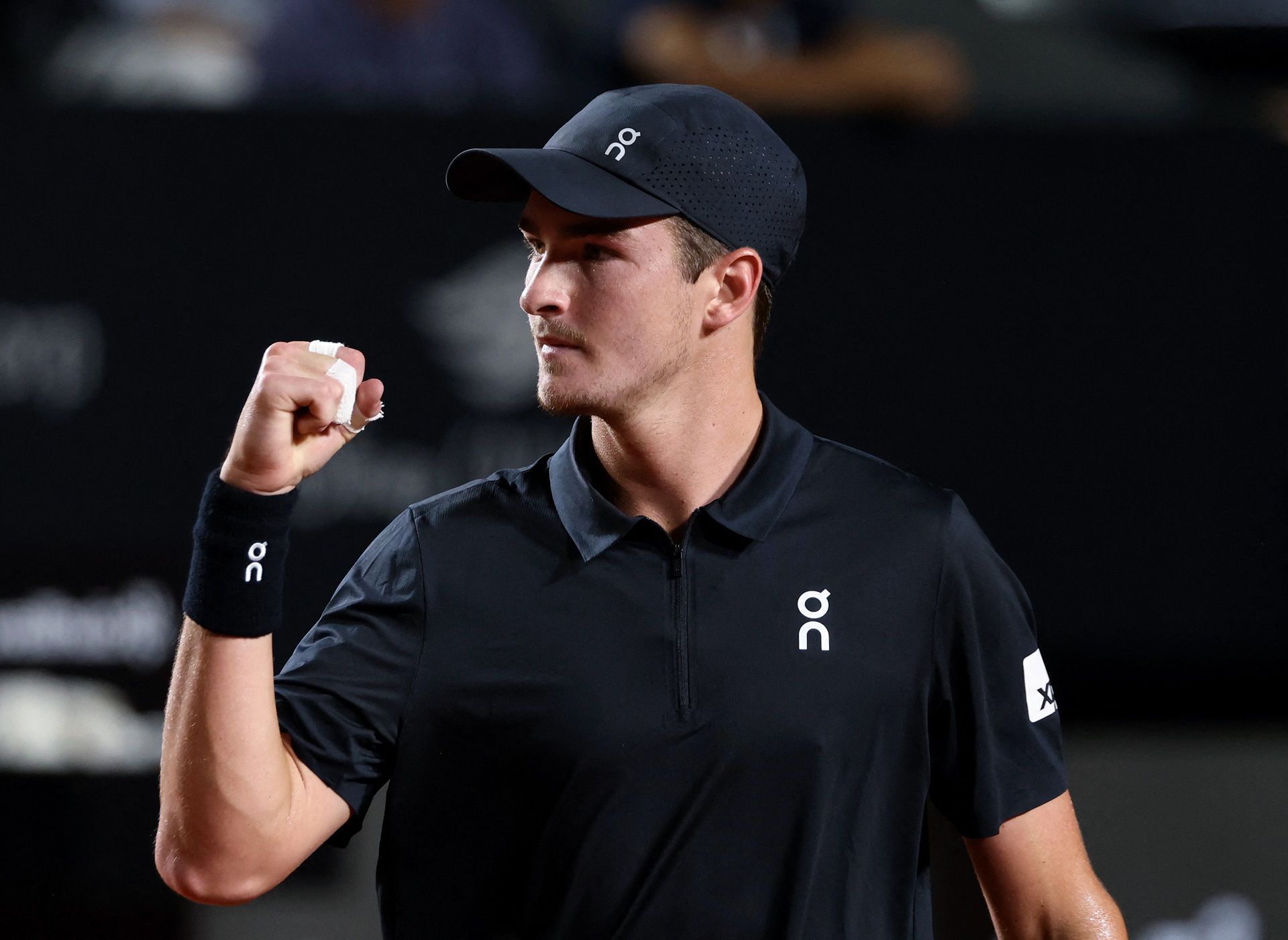 João Fonseca enfrenta Jannik Sinner em Indian Wells