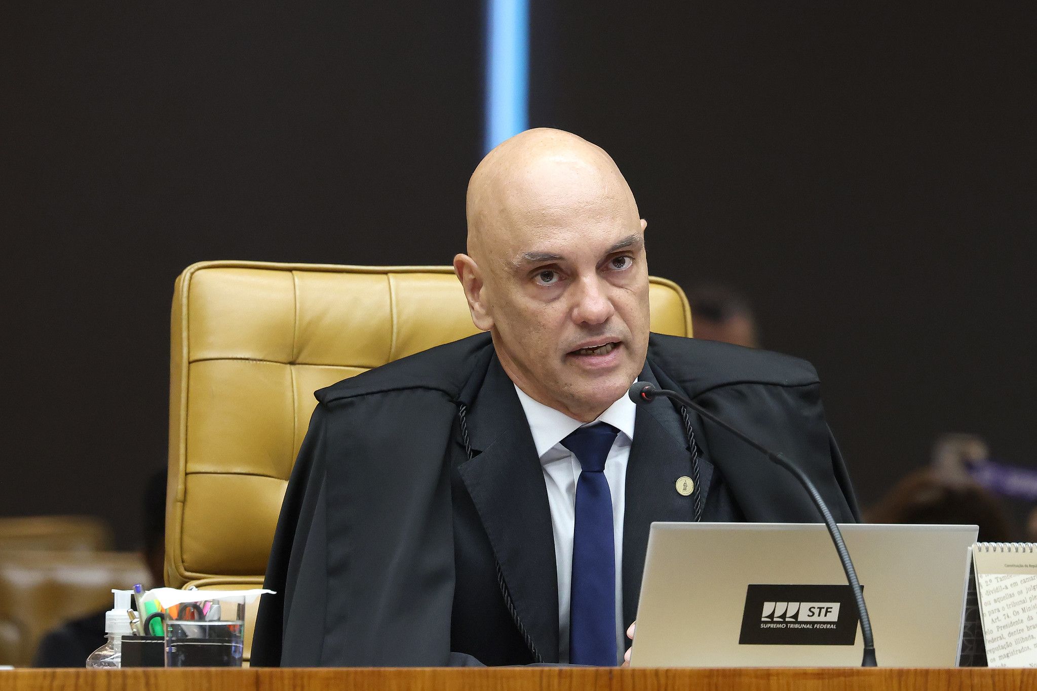 Moraes solicita informações sobre agenda de assessor de Trump no Brasil