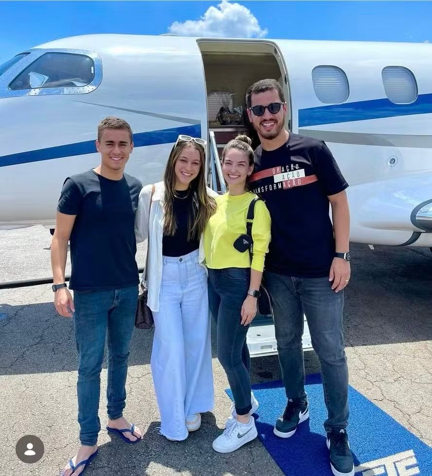 Nikolas Ferreira e pastor da Lagoinha usaram jato de Daniel Vorcaro em campanha de Bolsonaro