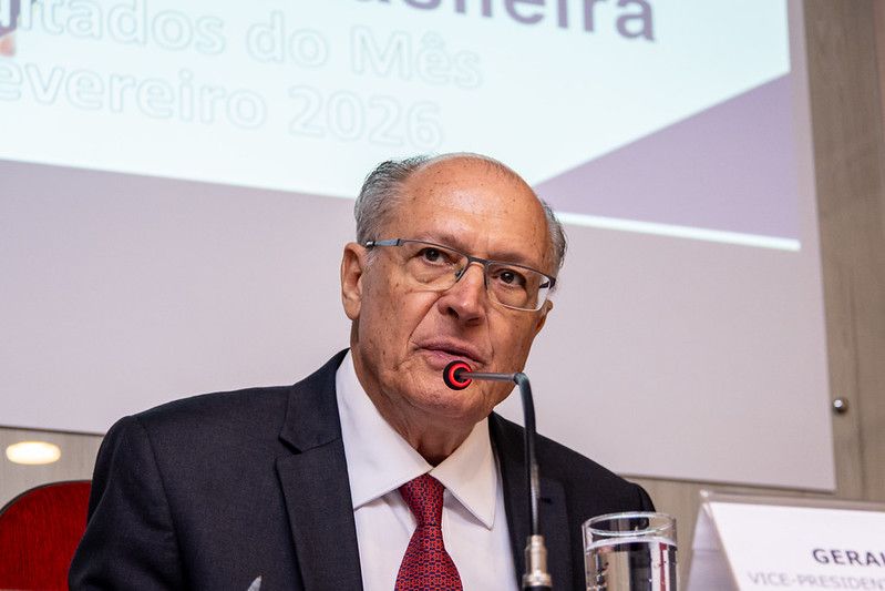 Alckmin: Abastecimento de combustível é prioridade do governo