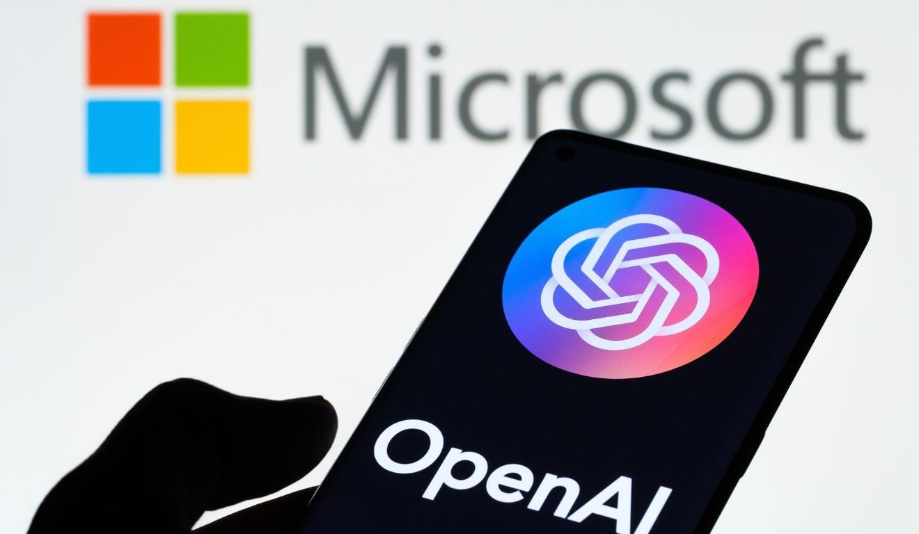 Microsoft considera ação judicial contra OpenAI após acordo com AWS