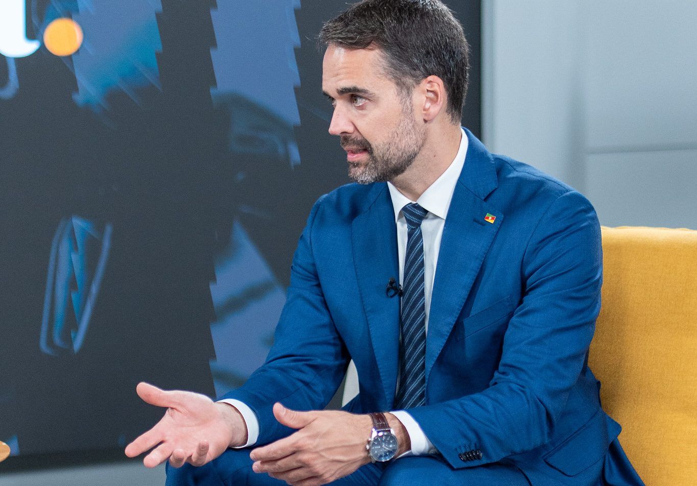 Eduardo Leite mantém pré-candidatura após saída de Ratinho Júnior do PSD